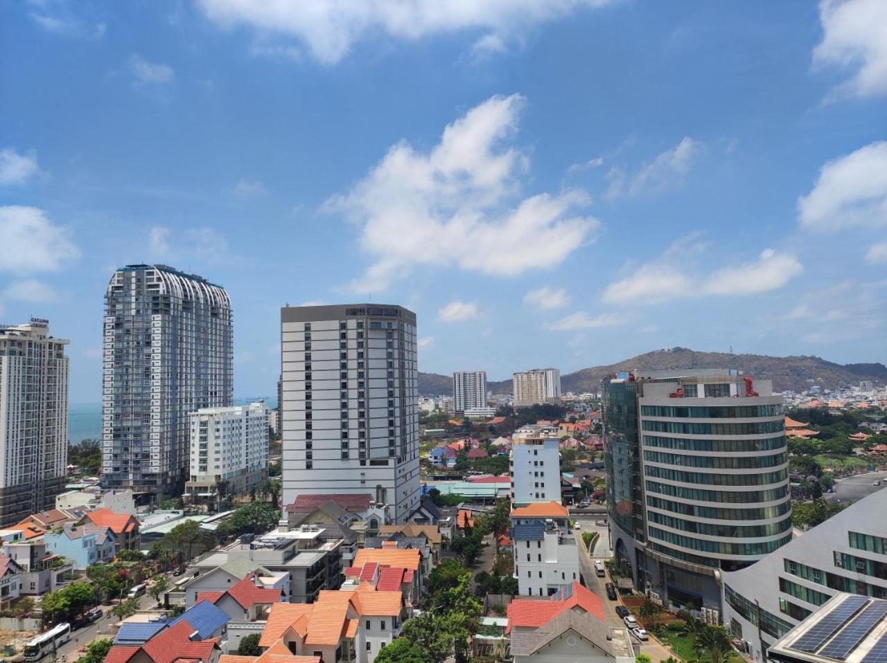 Infinity Pool Luxury Apartment The Song Vung Tau Exterior photo