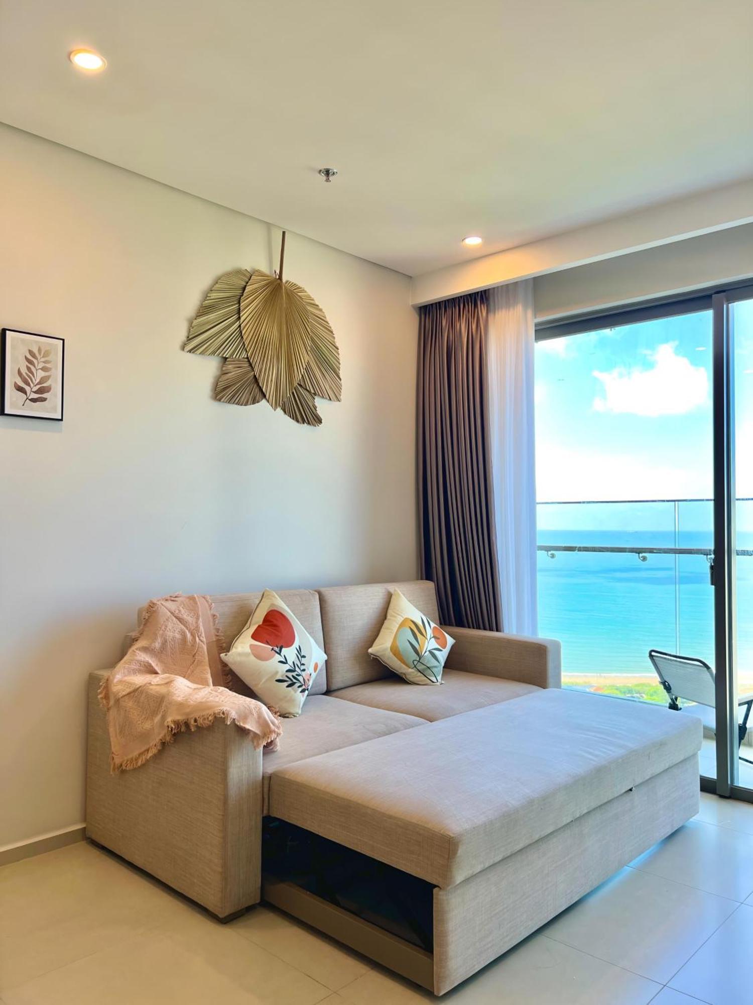 Infinity Pool Luxury Apartment The Song Vung Tau Exterior photo